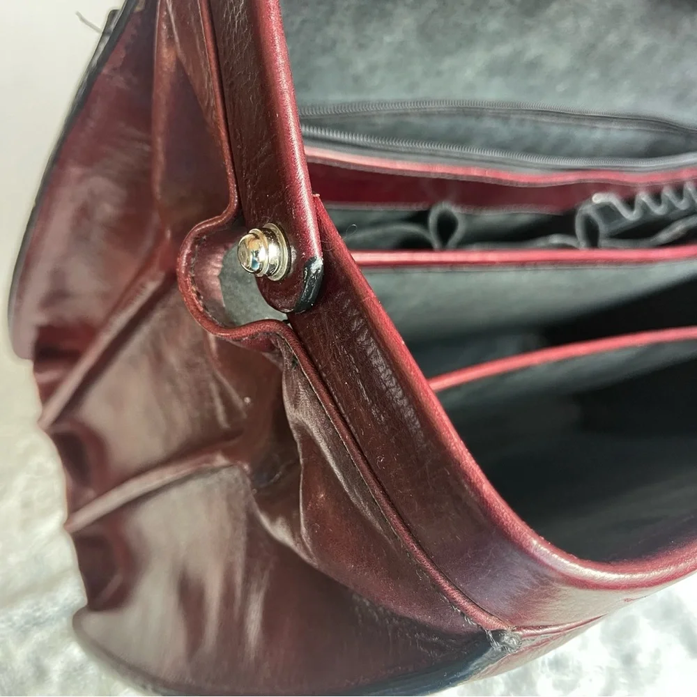 Jack Georges Burgundy Elements Classic European Leather Briefbag